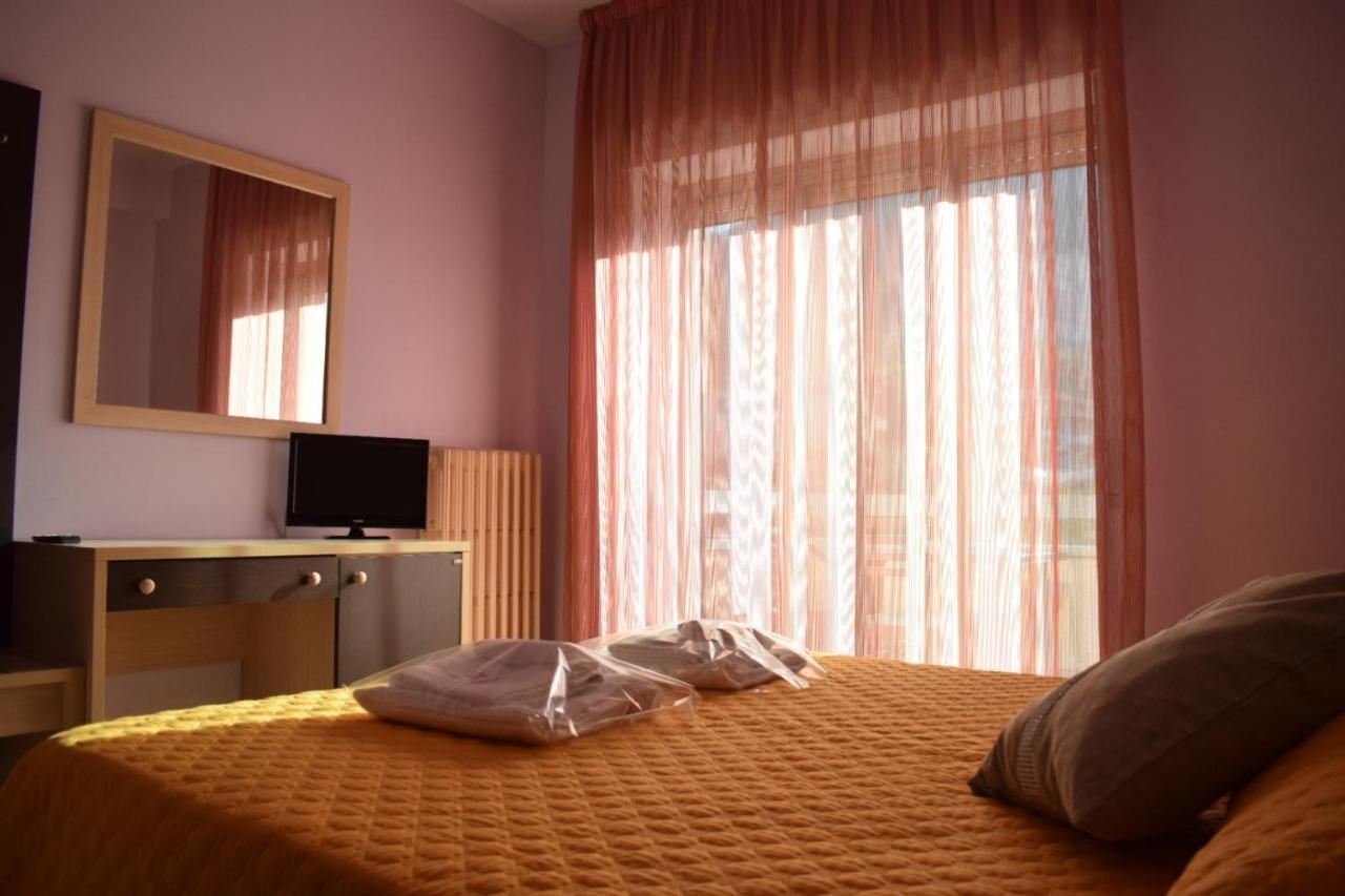 Hotel Santa Maria Del Bagno Pesche Zewnętrze zdjęcie