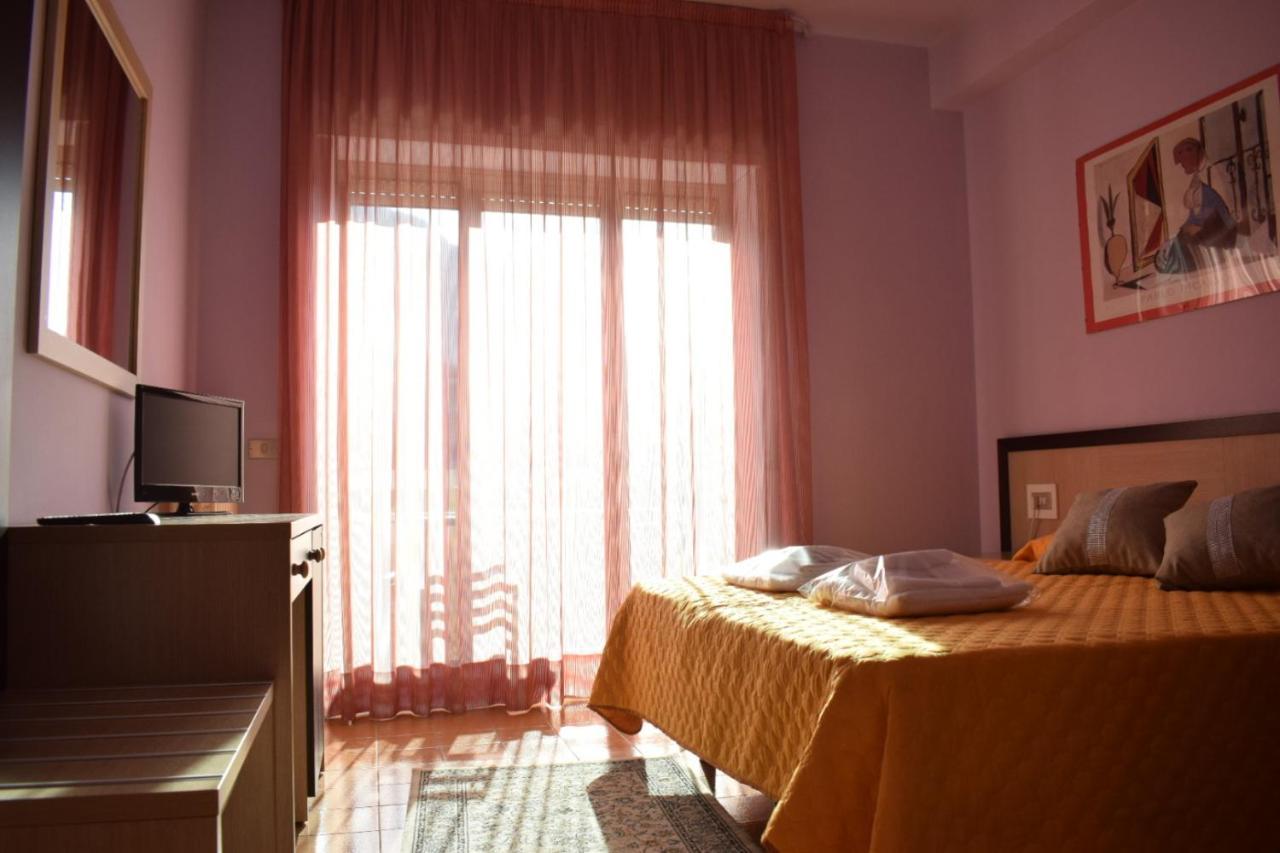 Hotel Santa Maria Del Bagno Pesche Zewnętrze zdjęcie